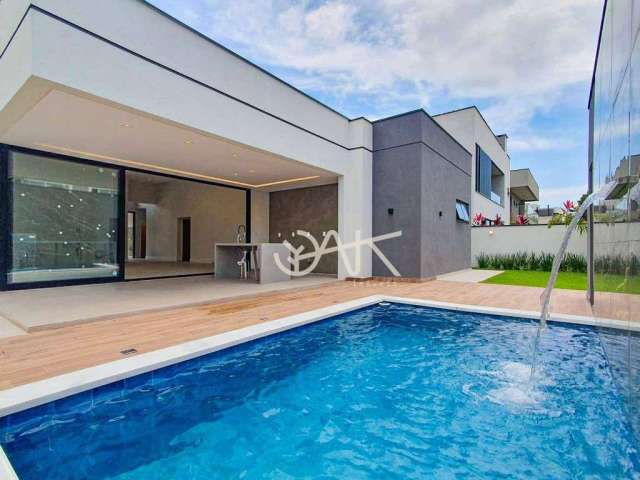 Casa com 3 dormitórios à venda, 250 m² por R$ 2.750.000,00 - Condomínio Residencial Alphaville II - São José dos Campos/SP