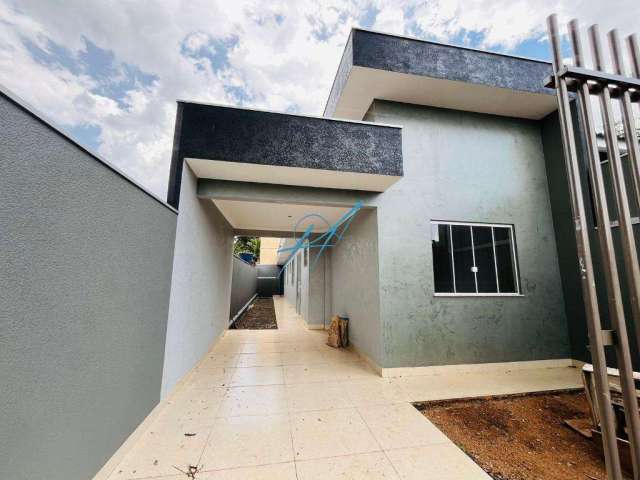 Casa à venda em Maringá, Parque Industrial, com 3 quartos, com 92 m²