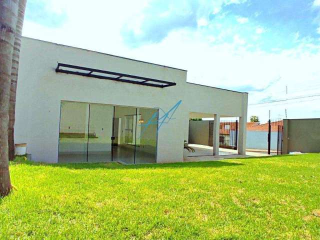 Casa à venda em Maringá, Parque das Grevíleas 3ª parte, com 3 quartos, com 163 m²