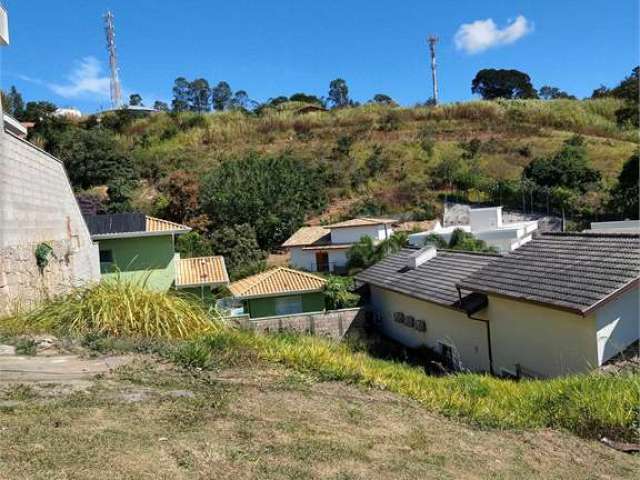 Terreno à venda em Pinheirinho - SP