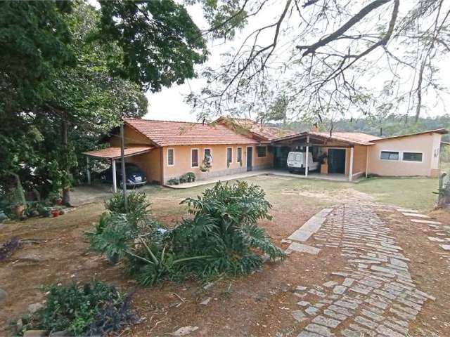 Rural com 3 quartos à venda em Centro - SP