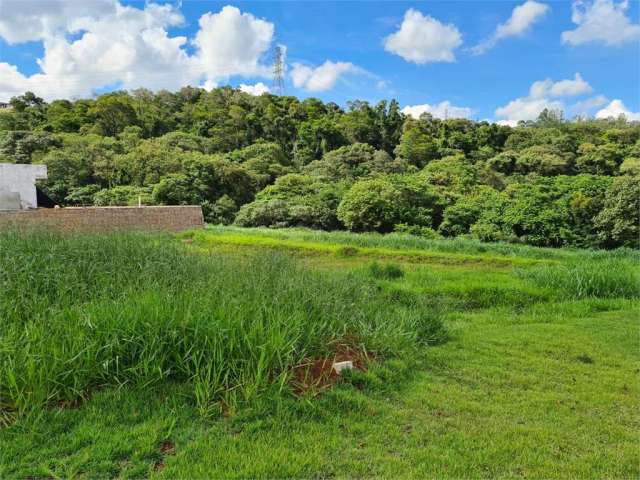 Terreno à venda em Monte Alegre - SP