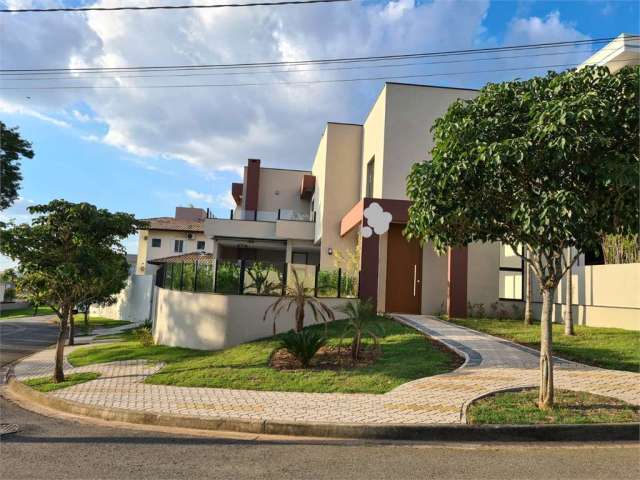 Condomínio com 3 quartos à venda em Bosque - SP