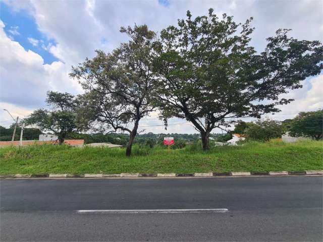 Terreno à venda em Chácaras São Bento - SP