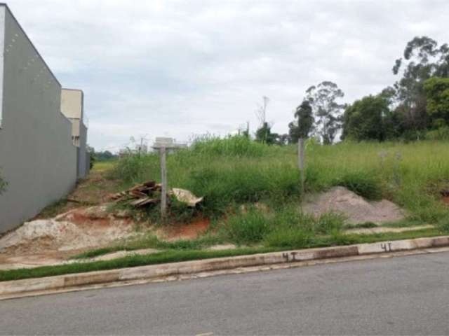 Terreno à venda em Pinheirinho - SP