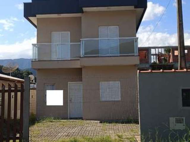 Casa à venda no bairro Maranduba - Ubatuba/SP