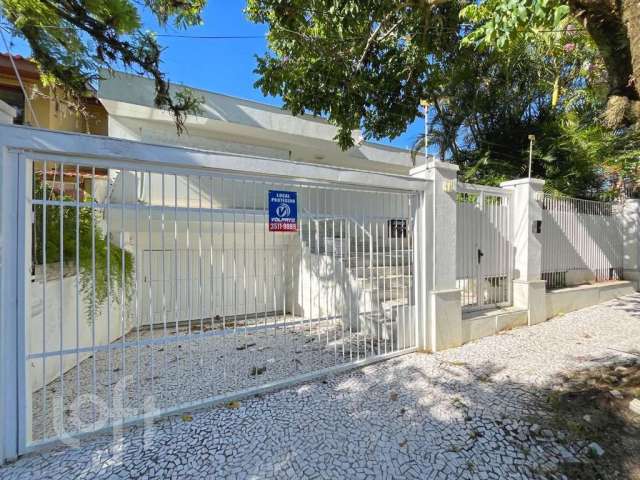 Casa com 4 quartos à venda na Rua Indianápolis, 332, Três Figueiras, Porto Alegre por R$ 1.750.000