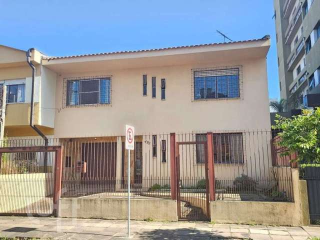 Casa em condomínio fechado com 3 quartos à venda na Melvin Jones, 498, Passo da Areia, Porto Alegre por R$ 1.100.000