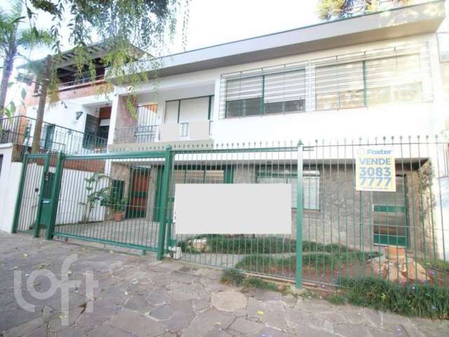 Casa com 3 quartos à venda na Carlos Von Koseritz, 676, Higienópolis, Porto Alegre por R$ 1.498.000