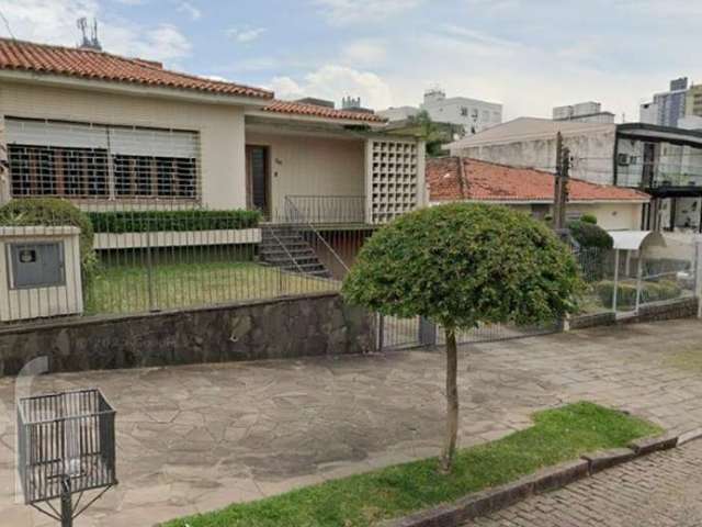 Casa em condomínio fechado com 3 quartos à venda na Rua Matias José Bins, 753, Chácara das Pedras, Porto Alegre por R$ 1.700.000