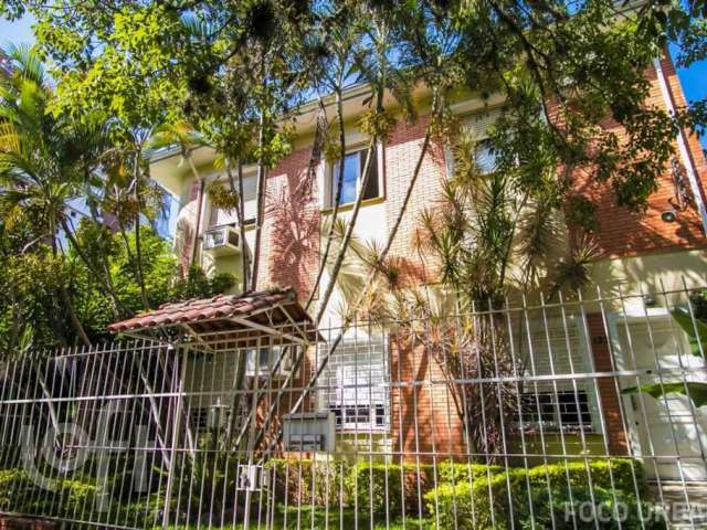 Casa com 7 quartos à venda na Rua Faria Santos, 355, Petrópolis, Porto Alegre por R$ 1.300.000