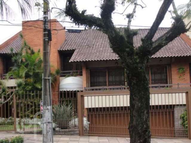 Casa com 3 quartos à venda na São Pedro, 1675, São João, Porto Alegre por R$ 2.420.000