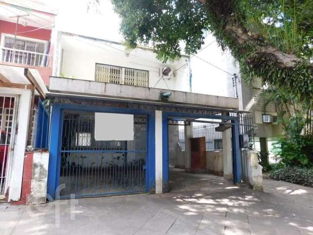 Casa com 3 quartos à venda na Rua Sinimbú, 162, Petrópolis, Porto Alegre por R$ 750.000