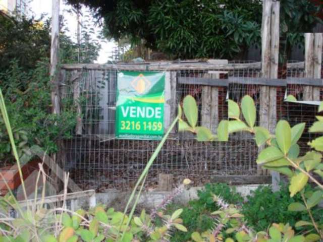 Casa em condomínio fechado com 3 quartos à venda na Rua Almirante Gonçalves, 171, Menino Deus, Porto Alegre por R$ 798.000