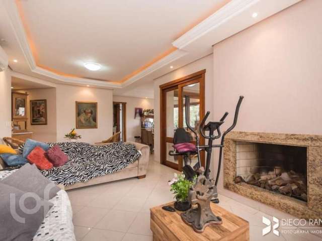 Apartamento com 3 quartos à venda na Rua Carvalho Monteiro, 210, Petrópolis, Porto Alegre por R$ 1.600.000