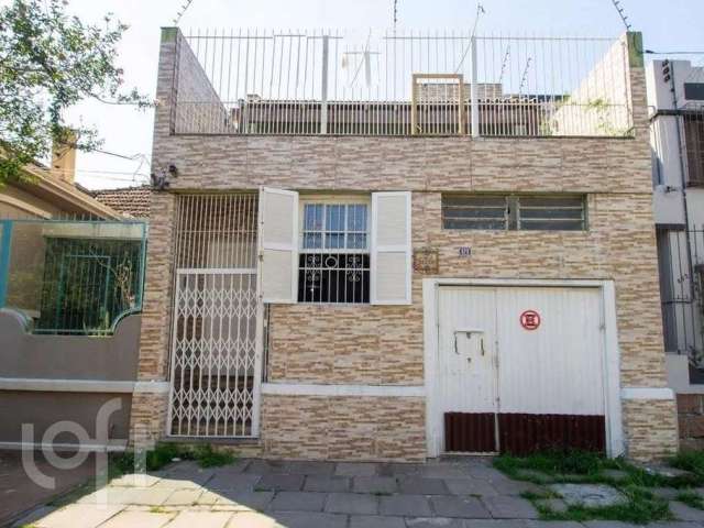 Casa em condomínio fechado com 4 quartos à venda na Olavo Bilac, 626, Santana, Porto Alegre por R$ 890.000