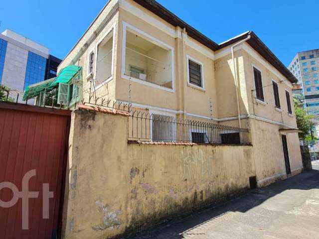 Casa com 3 quartos à venda na Rua Ramiro Barcelos, 743, Independência, Porto Alegre por R$ 1.600.000