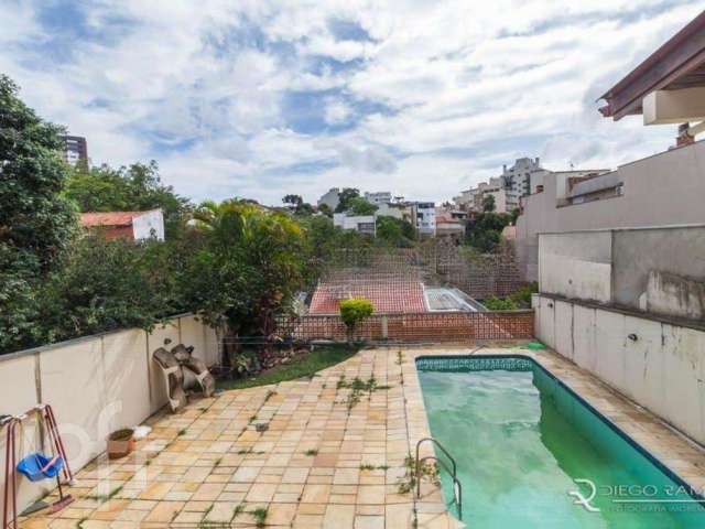 Casa em condomínio fechado com 4 quartos à venda na Rua Professor Ulisses Cabral, 64, Chácara das Pedras, Porto Alegre por R$ 1.378.000