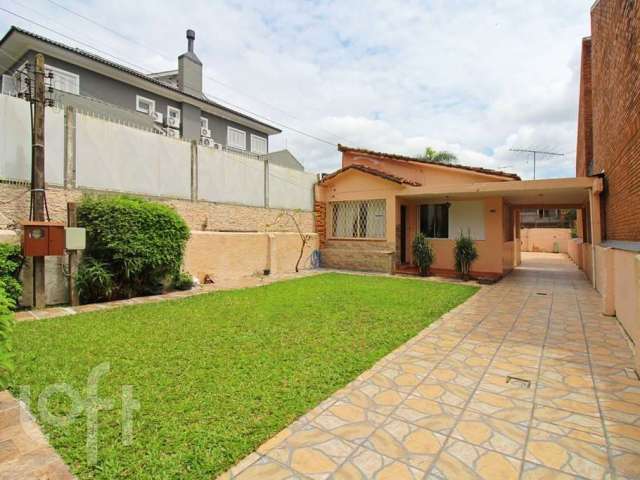 Casa com 2 quartos à venda na Rua Professor Ulisses Cabral, 1142, Chácara das Pedras, Porto Alegre por R$ 900.000