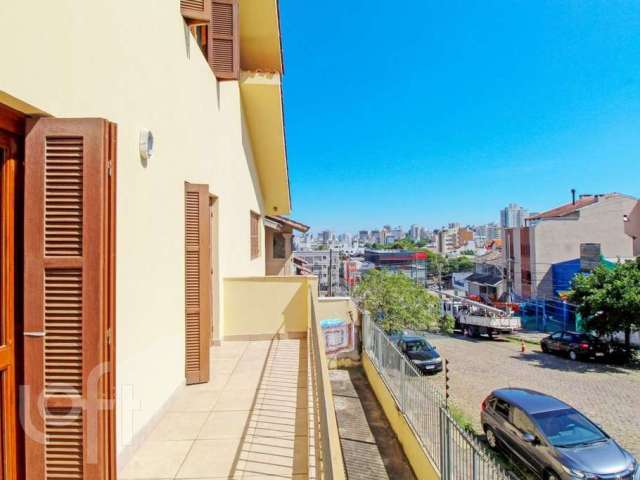 Casa com 6 quartos à venda na Rua Cervantes, 17, Jardim Botânico, Porto Alegre por R$ 1.450.000