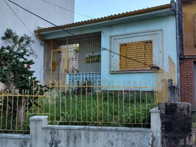 Casa em condomínio fechado com 3 quartos à venda na Rua Mariz e Barros, 262, Petrópolis, Porto Alegre por R$ 800.000