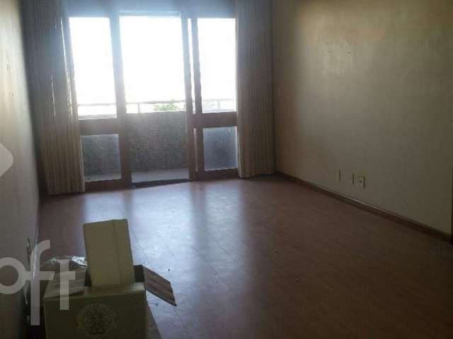 Apartamento com 2 quartos à venda na Rua Riveira, 281, Petrópolis, Porto Alegre por R$ 645.000