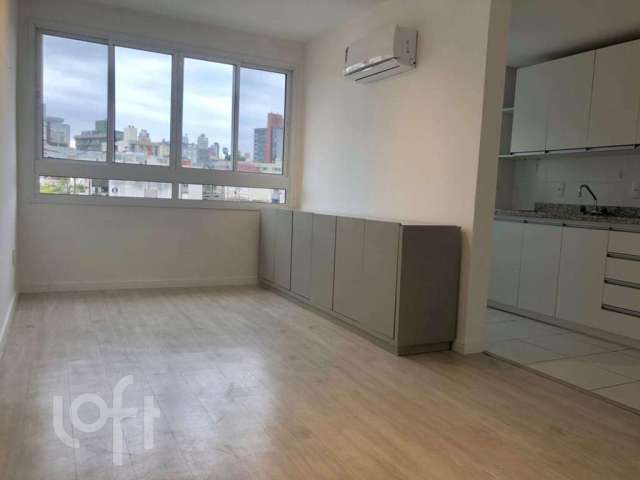 Apartamento com 3 quartos à venda na Rua Felizardo Furtado, 239, Petrópolis, Porto Alegre por R$ 550.000