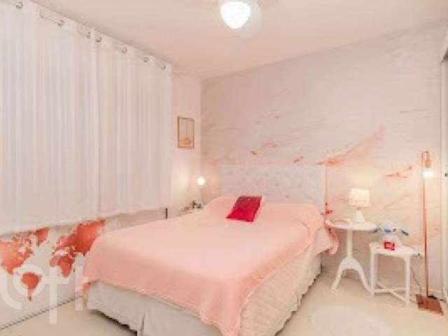 Apartamento com 2 quartos à venda na Rua Perpétua Teles, 55, Petrópolis, Porto Alegre por R$ 670.000