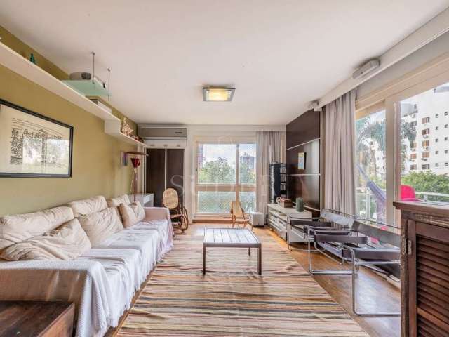 Apartamento com 3 quartos à venda na Avenida Mariland, 1367, Auxiliadora, Porto Alegre por R$ 920.000