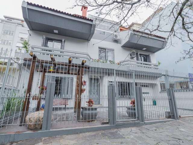 Terreno à venda na Fabricio Pilar, 817, Auxiliadora, Porto Alegre por R$ 980.000