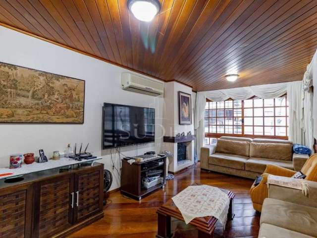 Casa em condomínio fechado com 3 quartos à venda na Rua Doutor Tauphick Saadi, 309, Bela Vista, Porto Alegre por R$ 1.290.000