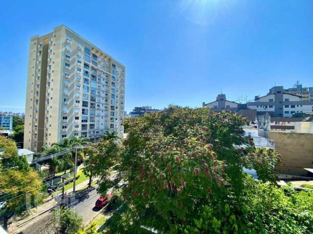 Apartamento com 2 quartos à venda na Avenida Coronel Lucas de Oliveira, 2704, Petrópolis, Porto Alegre por R$ 710.000