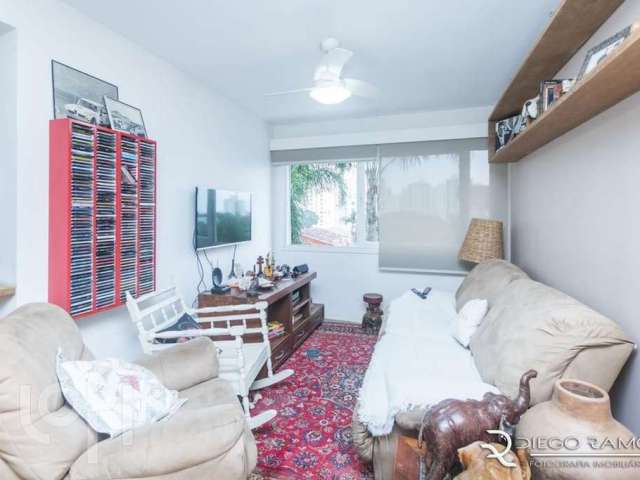 Apartamento com 3 quartos à venda na Avenida João Wallig, 620, Passo da Areia, Porto Alegre por R$ 745.000