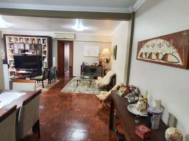 Apartamento com 3 quartos à venda na Rua Coronel Aurélio Bitencourt, 220, Rio Branco, Porto Alegre por R$ 599.000