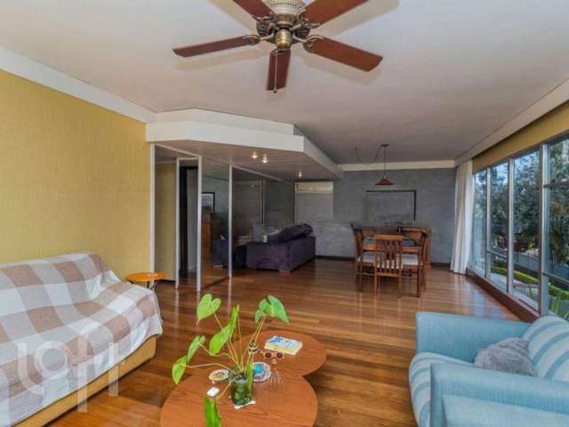 Apartamento com 3 quartos à venda na Rua Eça de Queiroz, 466, Petrópolis, Porto Alegre por R$ 860.000