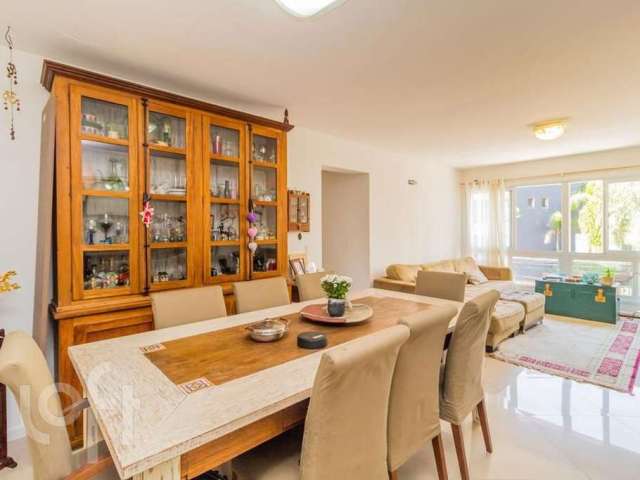 Apartamento com 3 quartos à venda na Rua Geraldo Souza Moreira, 173, Passo da Areia, Porto Alegre por R$ 895.000