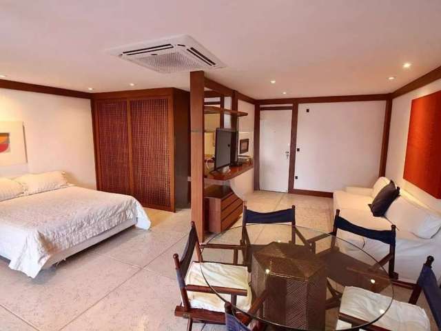 Apartamento com 1 quarto à venda na Avenida Lúcio Costa, 2916, Barra da Tijuca, Rio de Janeiro por R$ 900.000