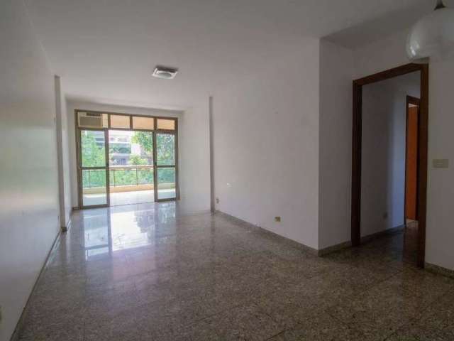 Apartamento com 3 quartos à venda na Rua Joaquim da Silveira, 318, Recreio dos Bandeirantes, Rio de Janeiro por R$ 750.000