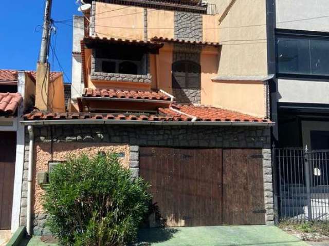 Casa em condomínio fechado com 3 quartos à venda na Maria Ornelas, 2, Porto Novo, São Gonçalo por R$ 350.000