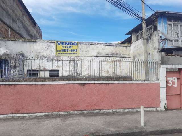 Casa à venda na Júlio Fragoso, 39, Madureira, Rio de Janeiro por R$ 390.000