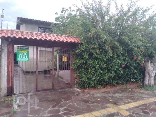 Casa com 1 quarto à venda na Rua Garibaldi, 308, Niterói, Canoas por R$ 700.000