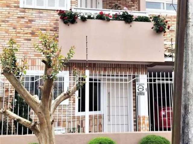 Casa com 3 quartos à venda na Professor Thiago Wurth, 161, Centro, Canoas por R$ 519.000