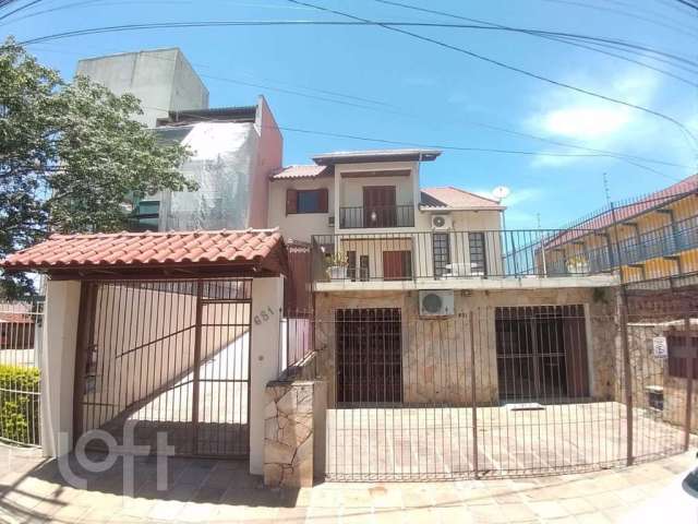 Casa com 3 quartos à venda na Rua Uruguai, 861, São José, Canoas por R$ 690.000