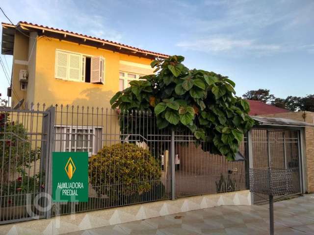 Casa com 4 quartos à venda na Rua Coronel Camisão, 123, Harmonia, Canoas por R$ 750.000