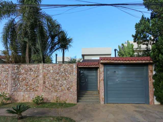 Casa com 3 quartos à venda na Rua das Bromélias, 575, Estância Velha, Canoas por R$ 1.425.000