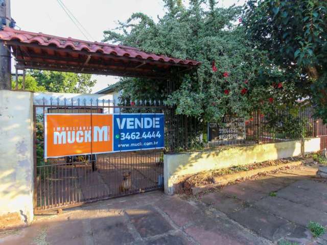 Casa com 2 quartos à venda na Rua Júlio Finkler Primo, 528, Olaria, Canoas por R$ 300.000