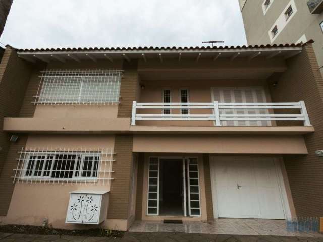 Casa com 2 quartos à venda na Rua Augusto Severo, 448, Nossa Senhora das Graças, Canoas por R$ 750.000