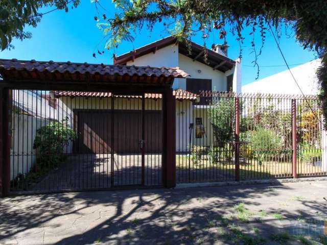 Casa em condomínio fechado com 4 quartos à venda na Rua Garibaldi, 97, Niterói, Canoas por R$ 840.000