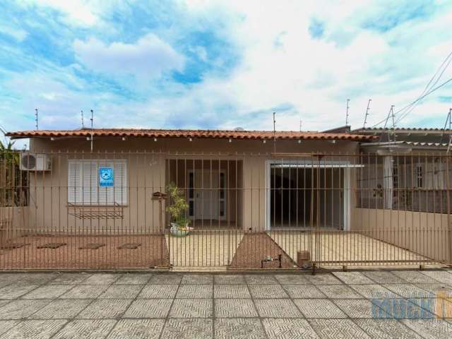 Casa com 3 quartos à venda na Rua das Araucárias, 448, Harmonia, Canoas por R$ 532.000