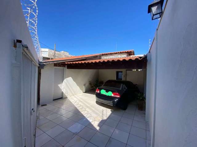 Casa com 2 quartos à venda na Avenida Mei Mei, Jardim Esplanada, Uberaba, 100 m2 por R$ 350.000